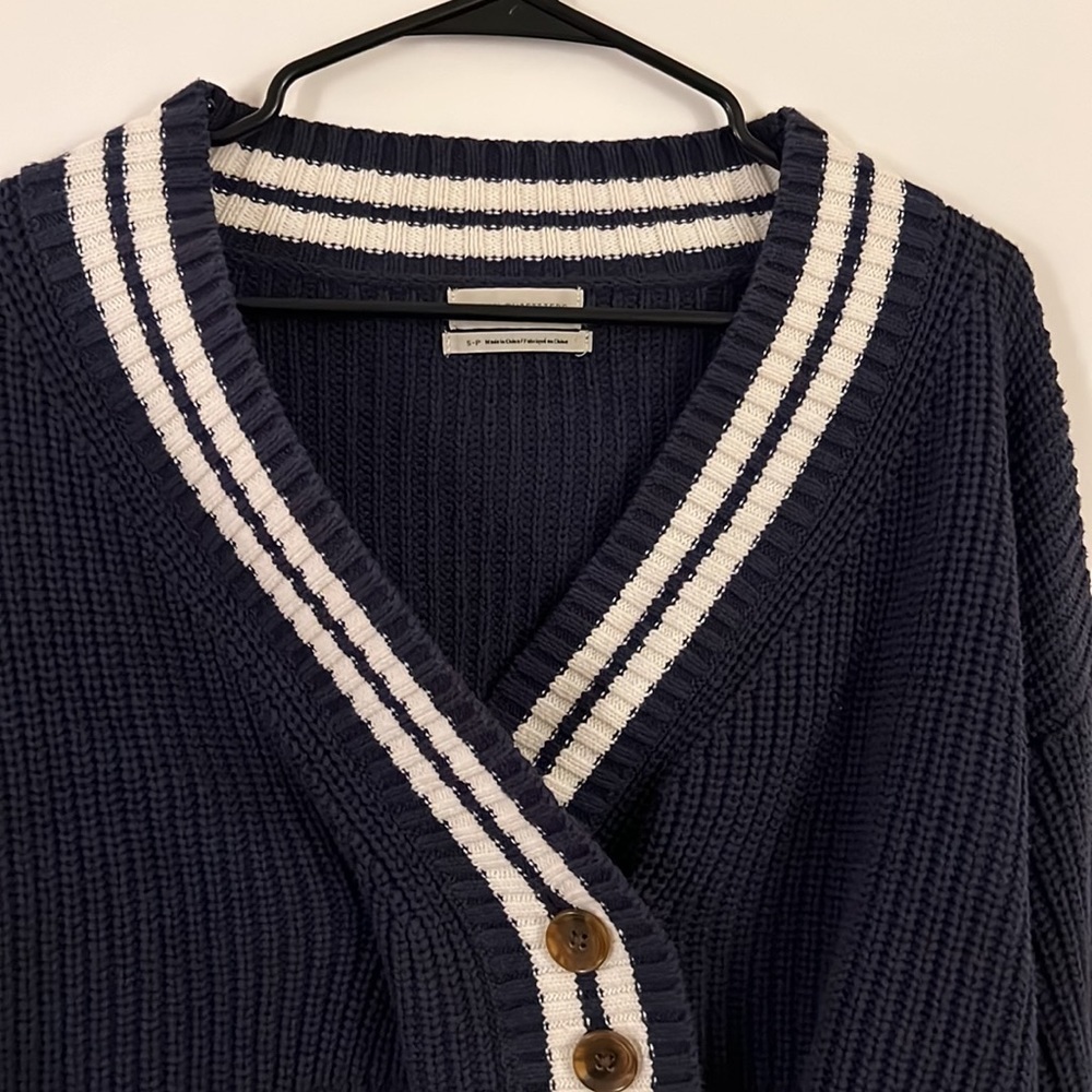 Urban outfitters vintage classic varsity striped sweater size small like new - Picture 3 of 5